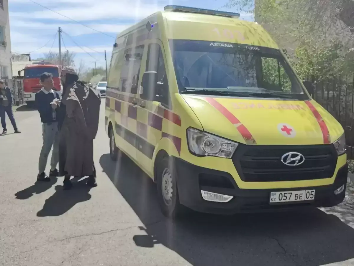 Сотта Шерзат Болаттың әжесінің қан қысымы көтеріліп кетті