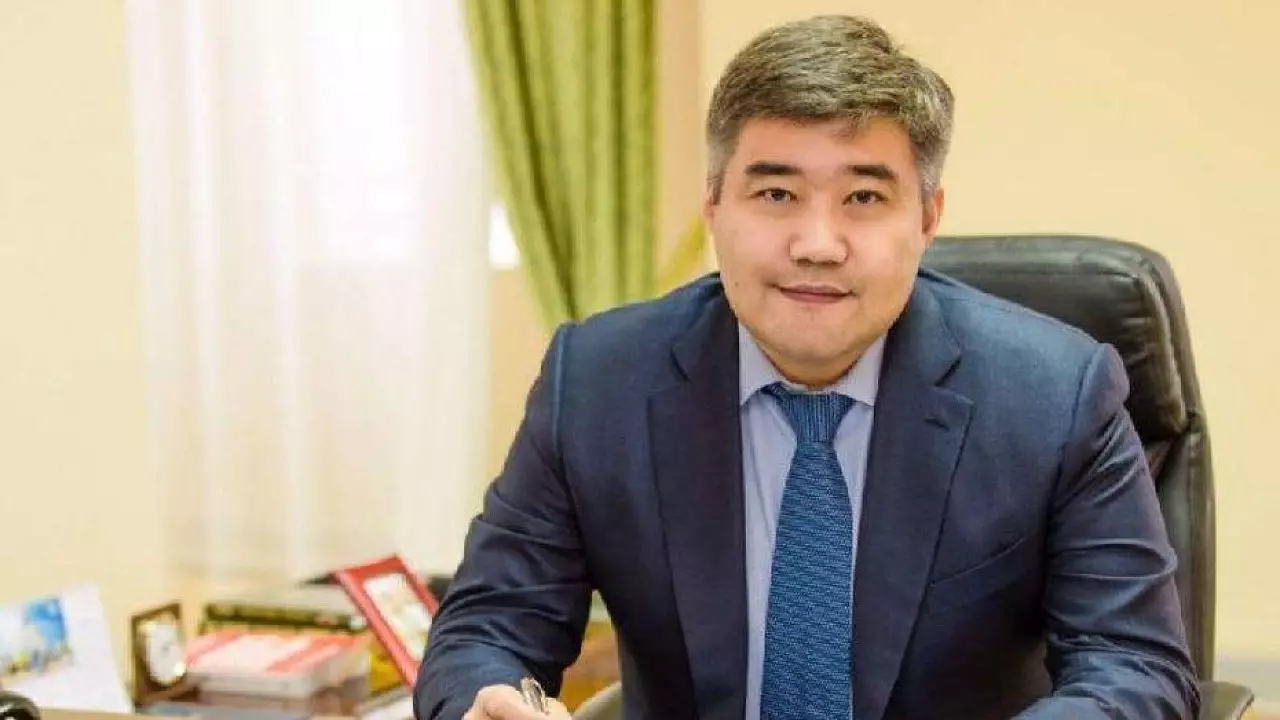 Президент освободил Дархана Калетаева от должности посла Казахстана в Украине