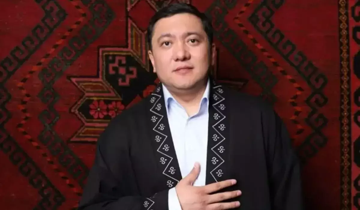 «Кім не десе о десін»: Асхат Садырбай жеке өміріндегі даулы оқиғаға пікір білдірді