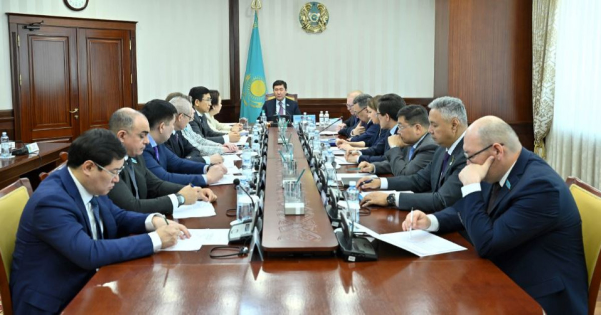   Зияткерлік меншікті қорғау мәселесін қарайды   