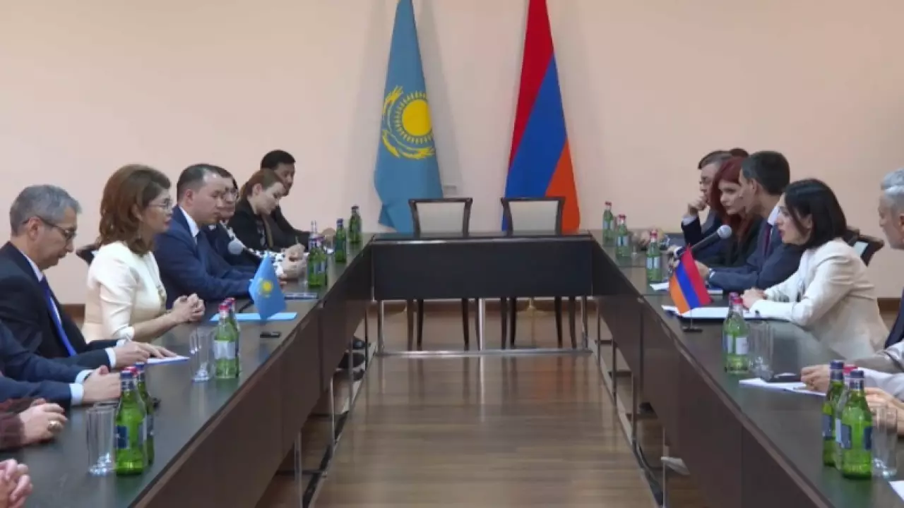 Казахстан и Армения обсудили расширение культурного сотрудничества