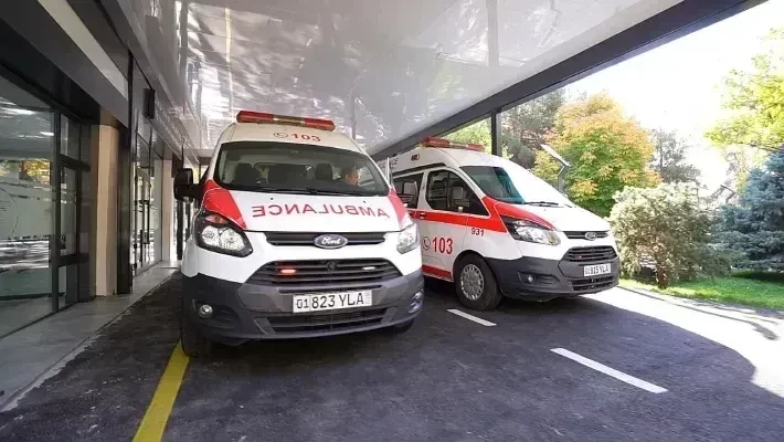 В Бухаре после укола в частной клинике скончался 11-летний мальчик