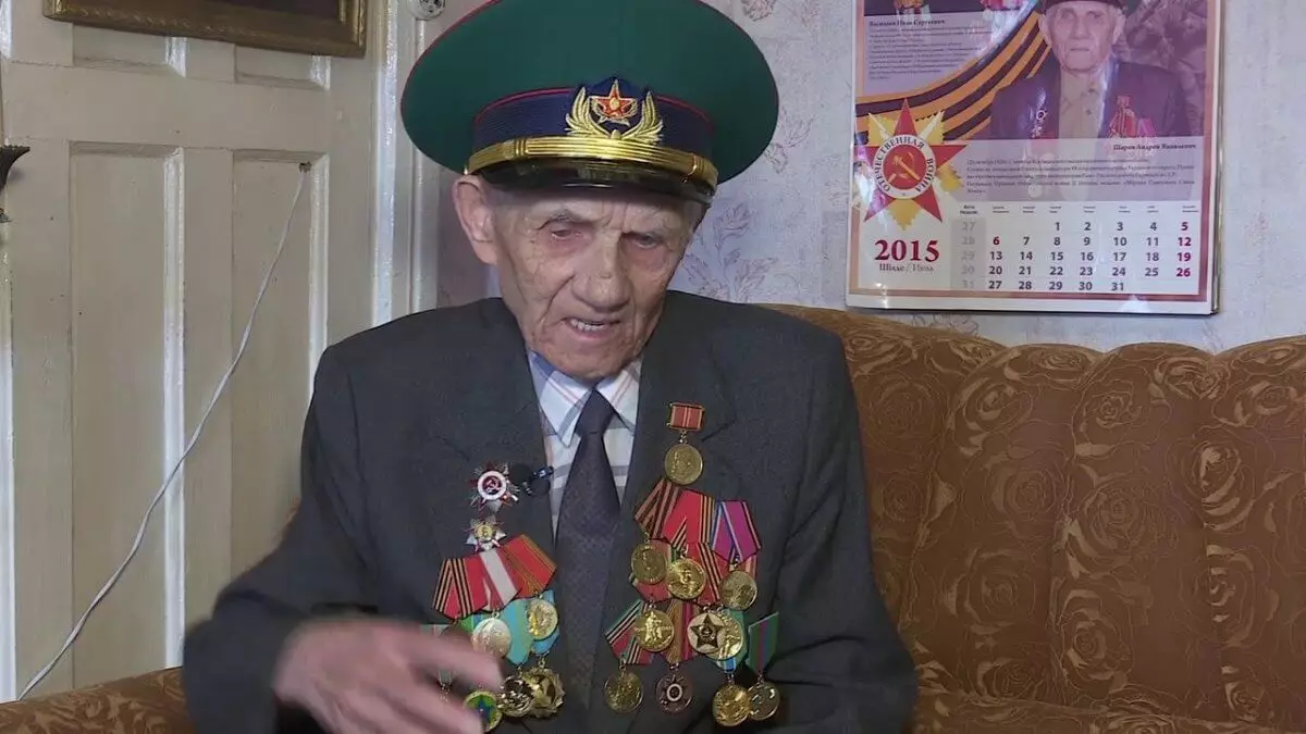 Герой с душой художника: 98-летний ветеран из Костаная готовится к Дню Победы