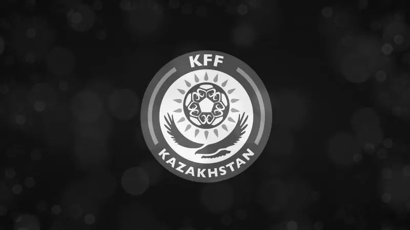 ҚФФ президенті жол апатынан қайтыс болған балалар бапкерінің отбасына көңіл айтты