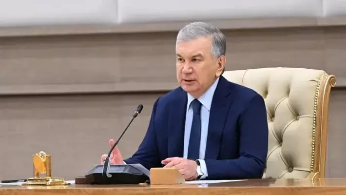 Мирзиёев выразил соболезнования в связи с кончиной папы римского Франциска