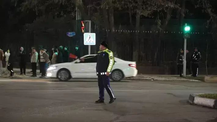 В Ташкенте компания девушек получила семь суток за погоню
