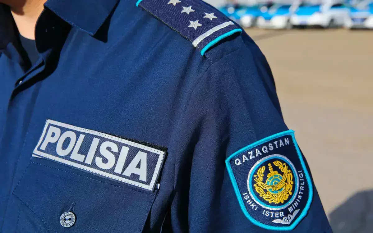 Пәтерге шақырған: танысқан жігіттерді тонаумен айналысқан қылмыстық топ ұсталды