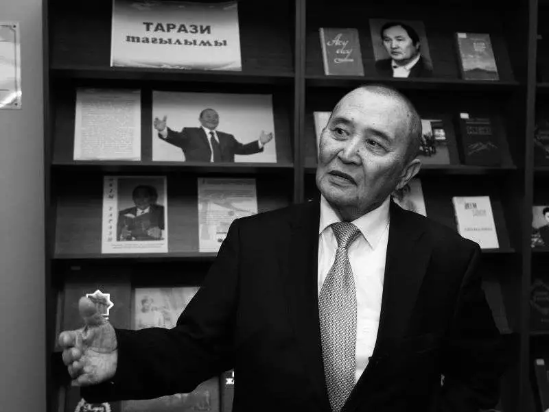 Ушел из жизни Аким Тарази — литературный гений Казахстана