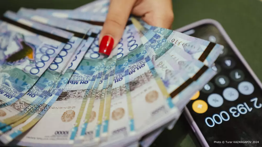 Дәрігер мен есепші 758 миллион теңге бюджет қаражатын жымқырғаны үшін сотталды