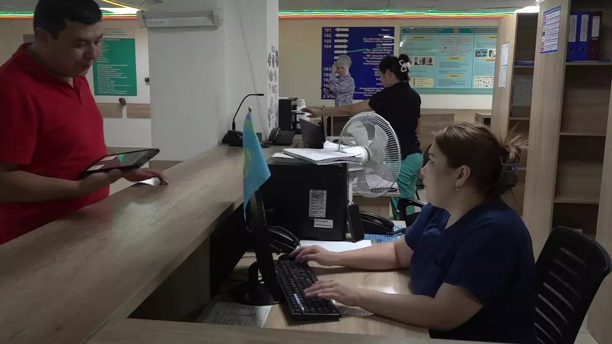 Пациенттің эмоционалды реакциясына медицина қызметкерлері қалай әрекет етуі керек - дәрігер пікірі