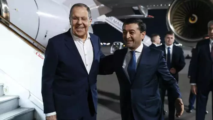 Сергей Лавров прибыл с визитом в Узбекистан