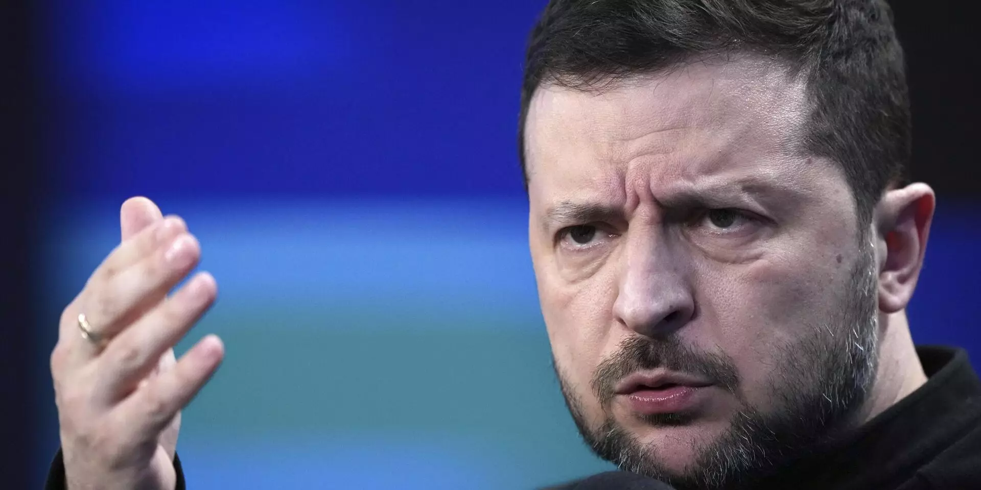 Аналитик Дычка: Киев молча признает утраченные территории российскими