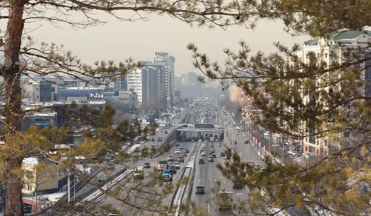 Сильное загрязнение сохранится в трех городах Казахстана