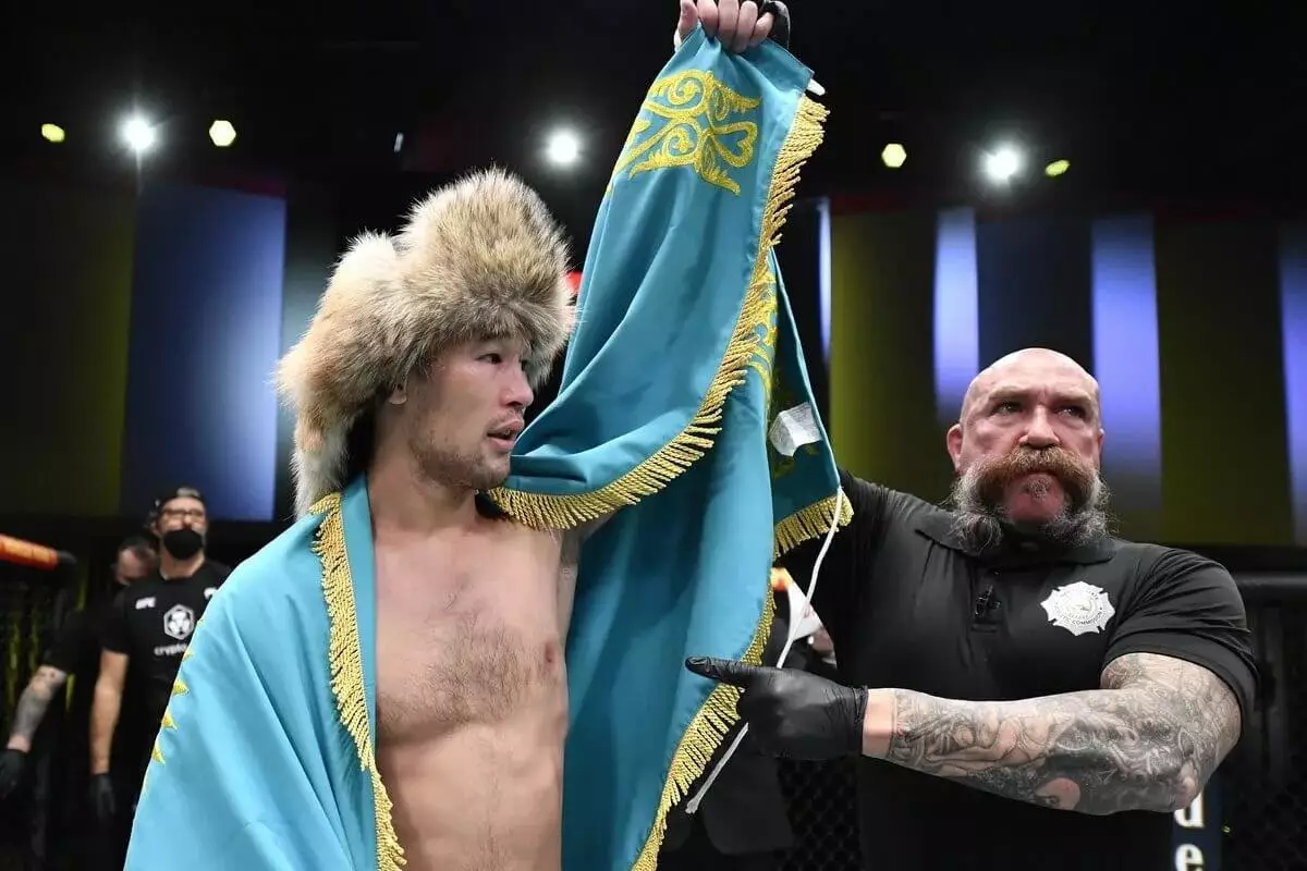 "Джонс, Хабиб, Шавкат": Рахмонов вошел в топ-5 лучших бойцов UFC