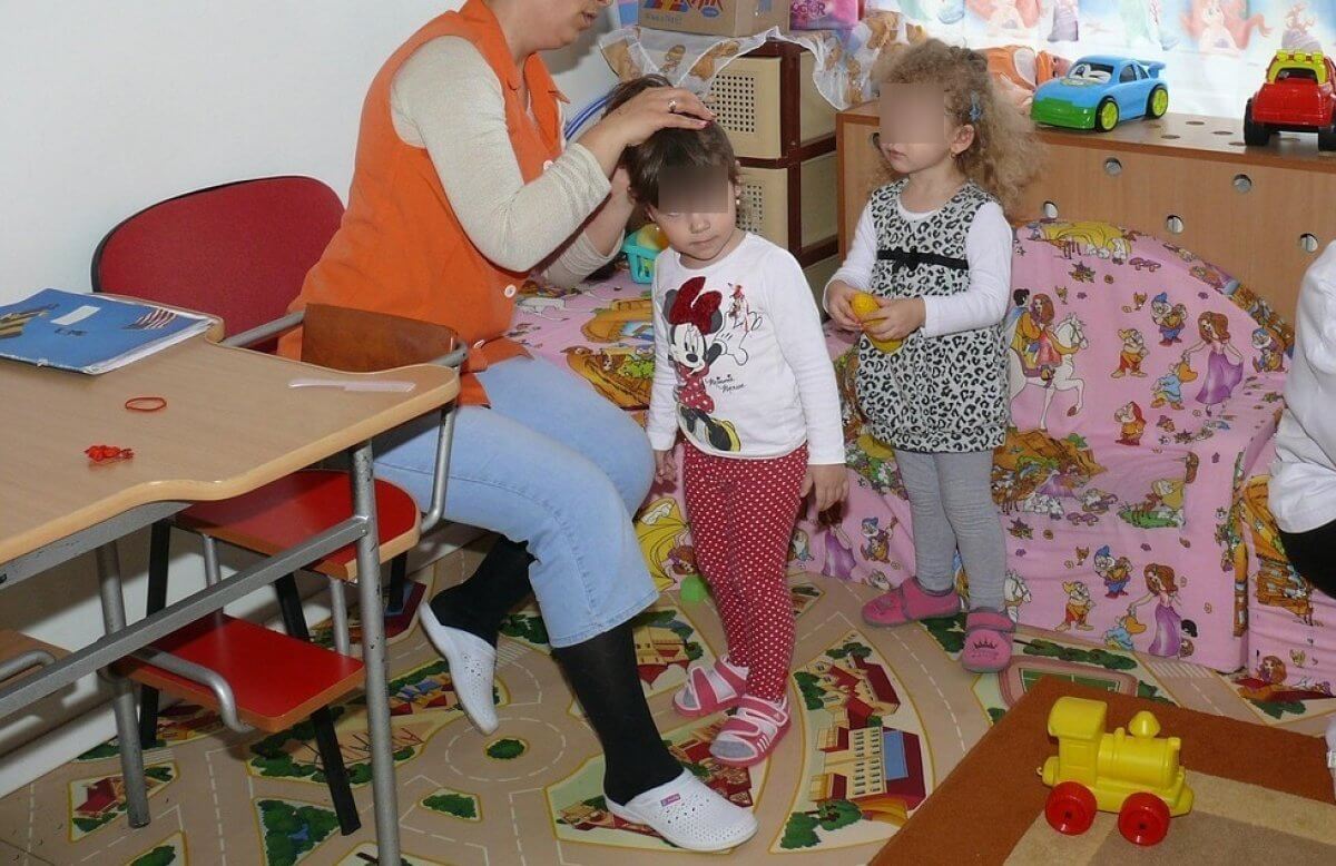 Воспитателя из Улытау наказали за насилие над ребенком