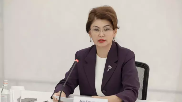 Аида Балаева Дженнифер Лопестің концертіне билет алғанын айтты