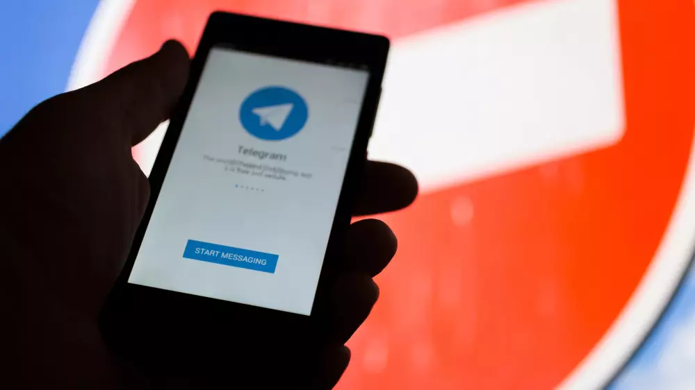 “Рассадники лжи и манипуляции“ - министр об анонимных Telegram-каналах