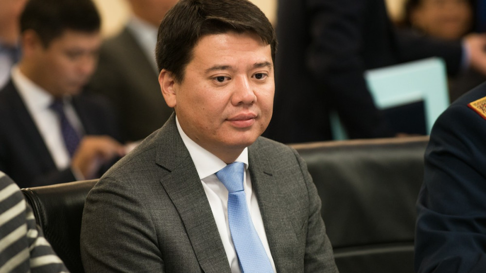Экс-министр Бекетаевтың ісі: Әділет министрлігінің қызметкерлері сотқа шақырылған