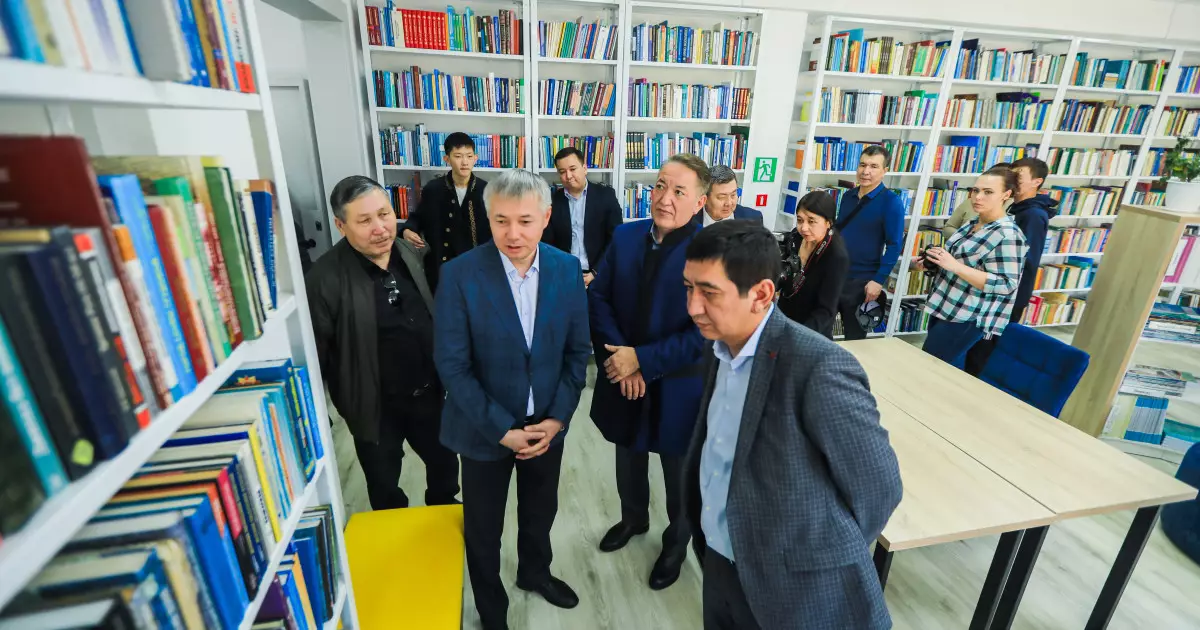   Ринат Зайытов: «Кітап оқымаған адам ақпараттық аштыққа ұшырайды»   