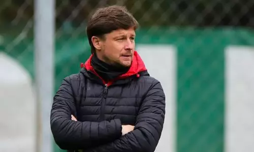 Экс-наставник «Актобе» может возглавить 21-кратного чемпиона