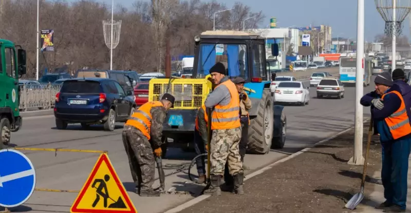 В Астане частично и полностью перекрыли ряд дорог