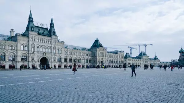 Кремль Украинадағы соғысты "тез арада тоқтату" шартын атады