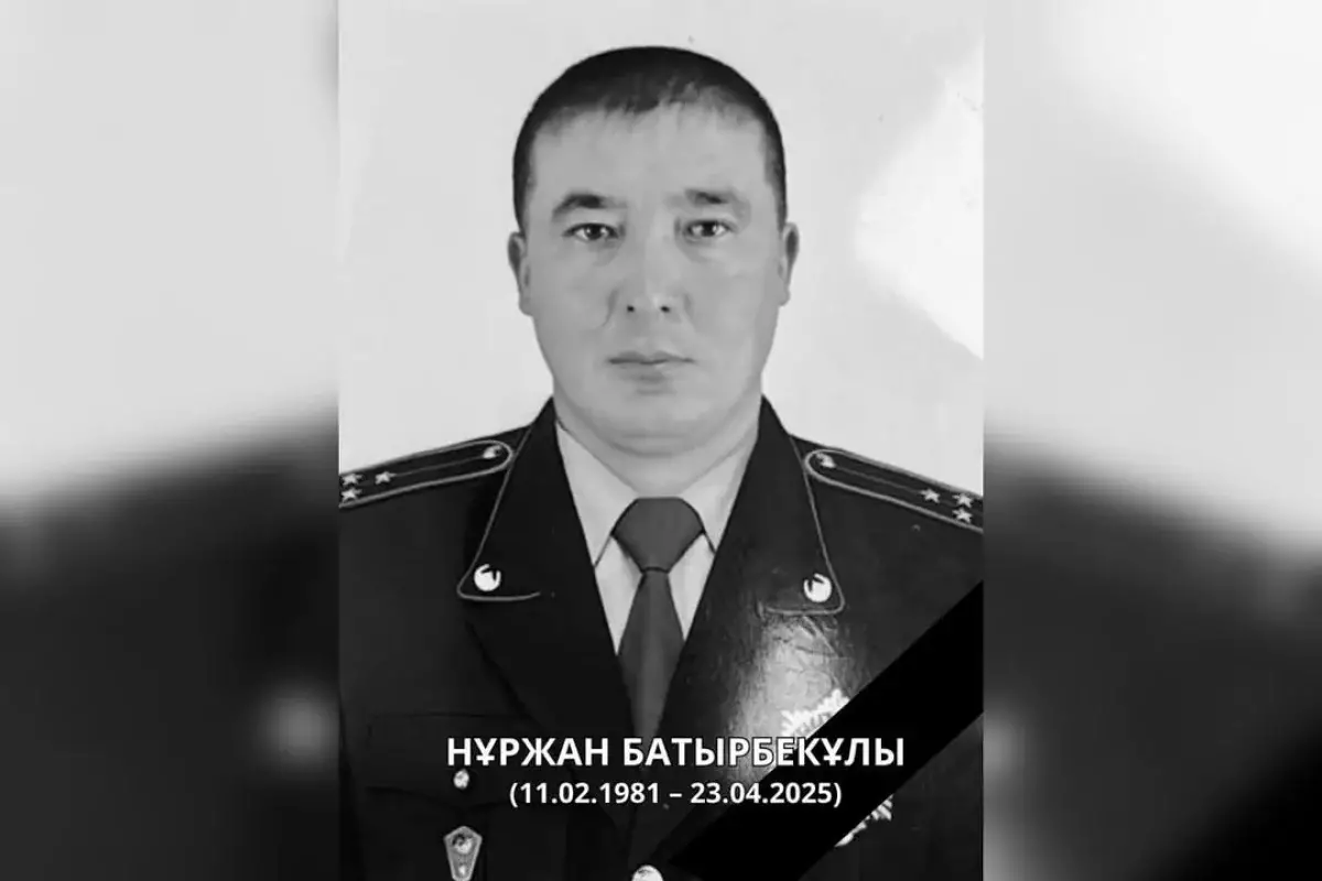 В Жамбылской области полицейский погиб в аварии