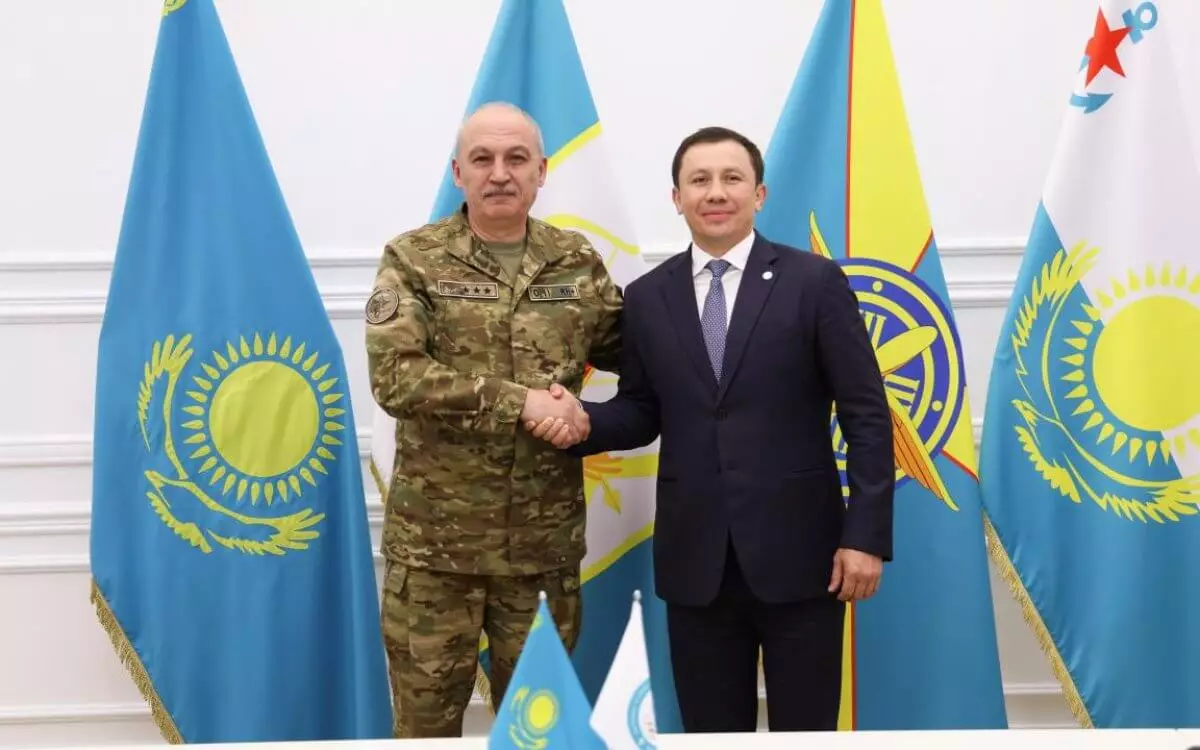 Руслан Жаксылыков и Геннадий Головкин подписали меморандум о сотрудничестве
