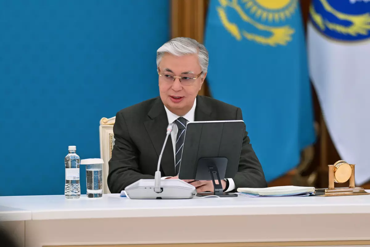 Никто не имеет права навязывать людям, на каком языке ему говорить – Президент Казахстана
