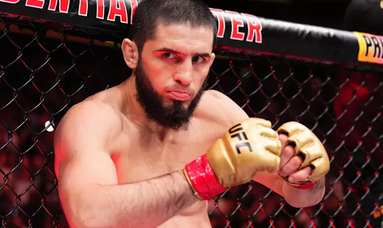 UFC может лишить Ислама Махачева чемпионского титула