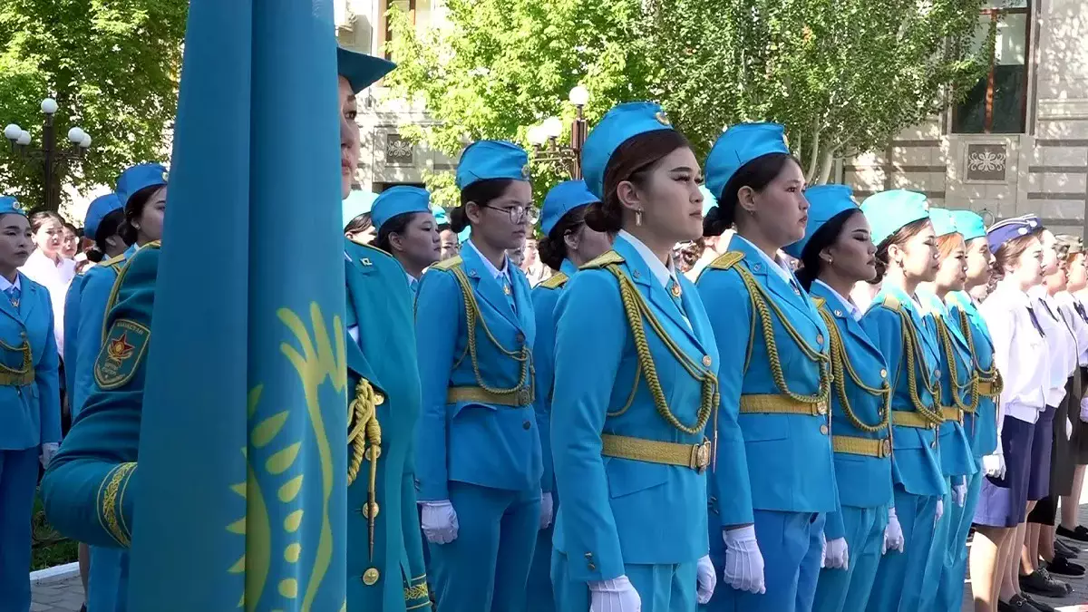 Мәншүк маршы: сыр өңірінде  екі мыңға жуық қыз әскери-патриоттық шеруге қатысты
