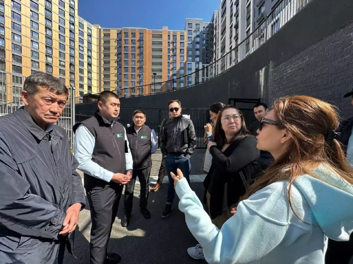 «Мәселені реттеу үшін міндетті түрде бала өлуі керек пе еді»: Астана тұрғындары дабыл қақты