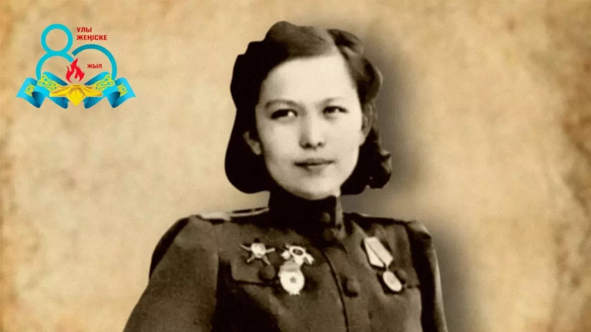 Первая в небе: история Хиуаз Доспановой, казахской "ночной ведьмы"