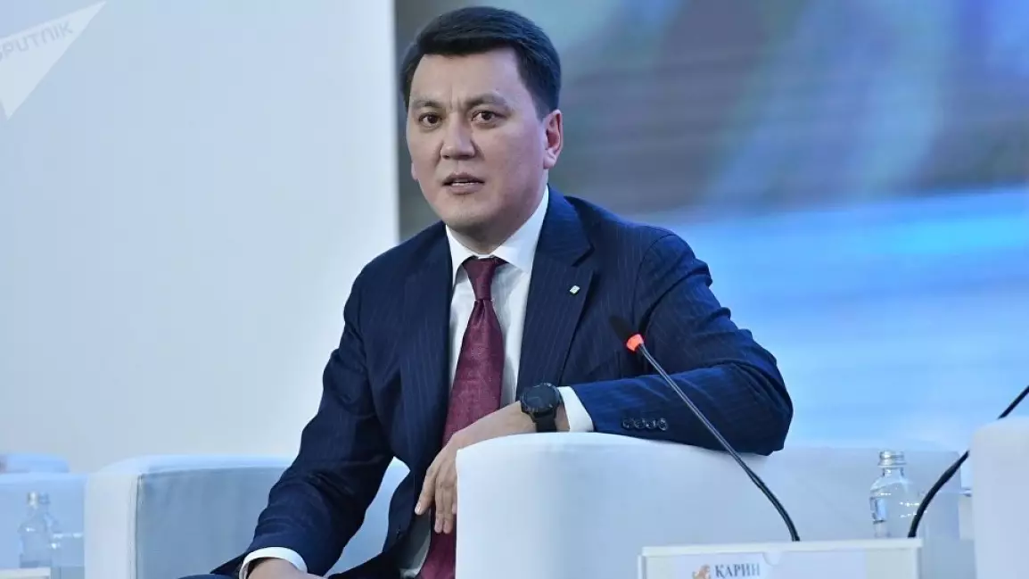 "Билік қазақ тіліне қиянат жасады" деу – бос әңгіме, даурықпа сөз". Мемлекеттік кеңесші тілге қатысты жазба жариялады