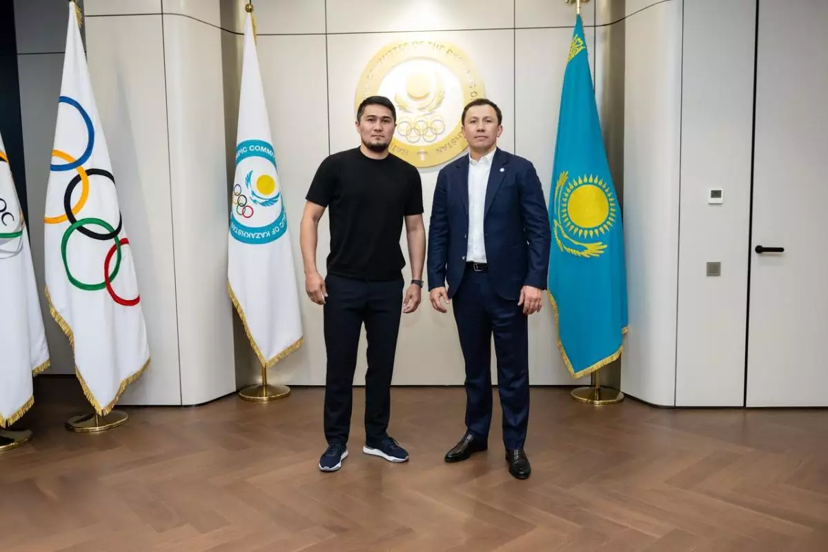 Геннадий Головкин Мейірім Нұрсұлтановпен кездесті