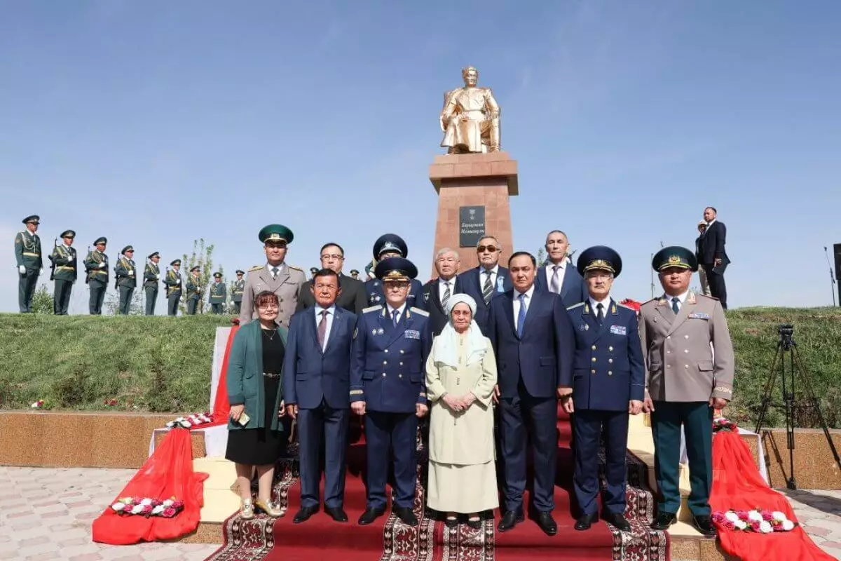 Жамбыл облысында Бауыржан Момышұлының 115 жылдығы аталып өтті