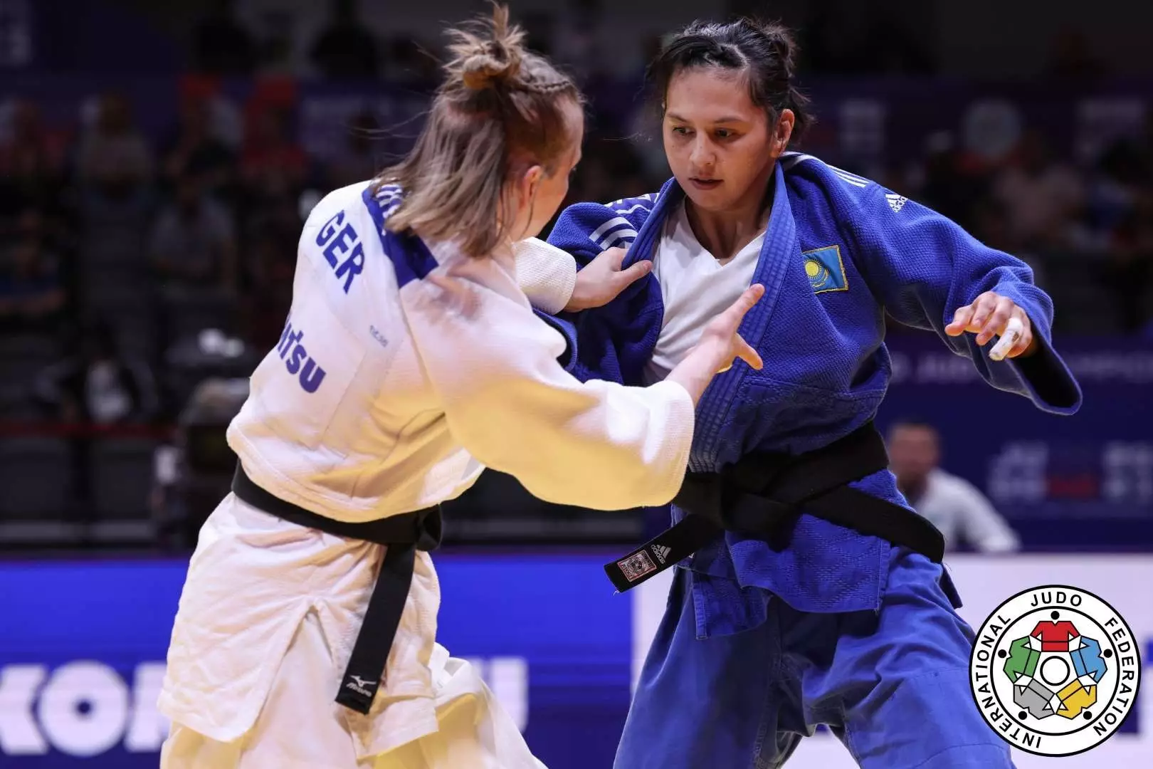 Дзюдо: Бакыт Кусакбаева принесла Казахстану третью медаль чемпионата Азии