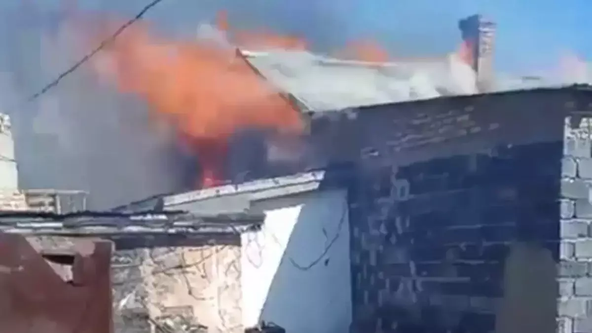 Қарағанды облысында үш бала тірідей өртеніп кете жаздады (ВИДЕО)