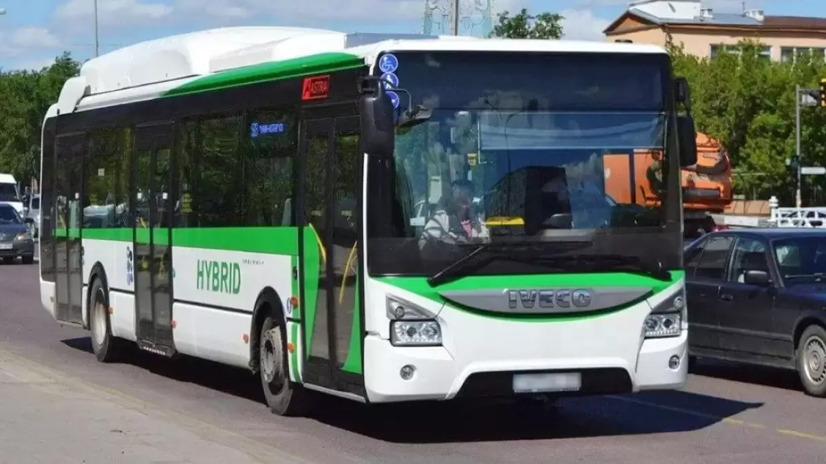 Астананың сол жағалауында жеті автобустың бағыты өзгерді