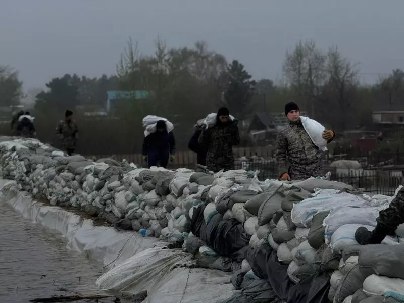 Паводки на севере Казахстана: пункты эвакуации приготовили в нескольких селах
