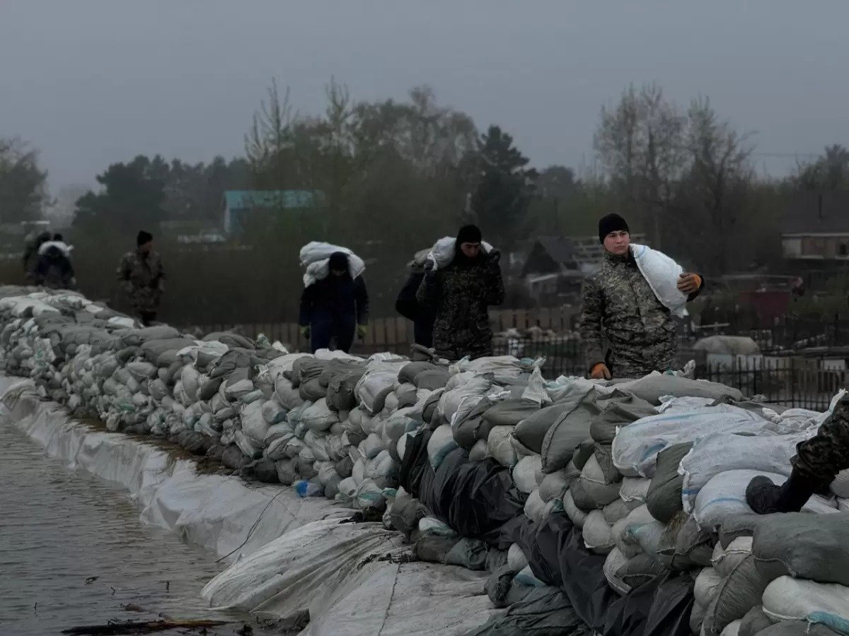 Қазақстанның солтүстігіндегі су тасқыны: бірнеше ауылда эвакуациялық пунктілер дайындалды