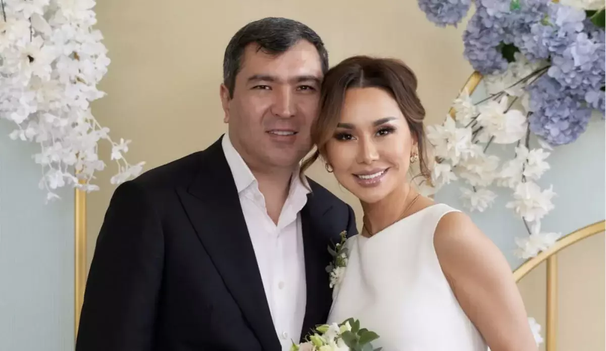 Динара Сәтжан миллиардер күйеуінен мәһірге не сұрады (ВИДЕО)