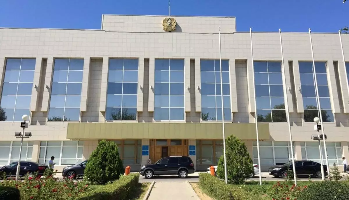 После критики акимат Мангистауской области отказался от закупки премиальных автомобилей