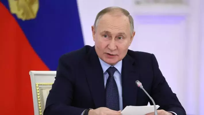Владимир Путин объявил перемирие на юбилей Победы