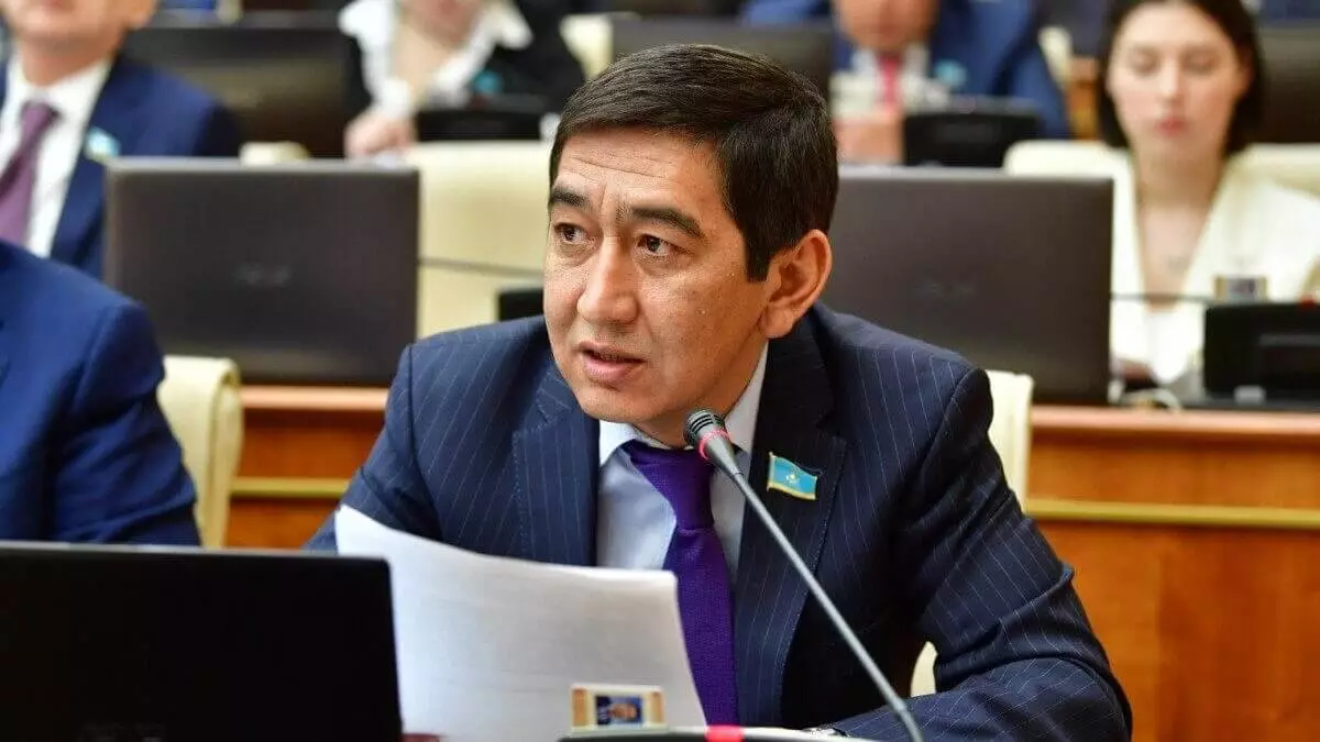 Ринат Заитов похвалил новый законопроект по ОСМС
