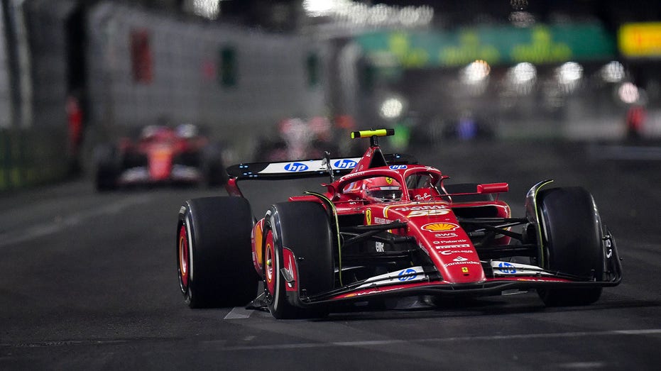 IBM и Scuderia Ferrari выпустили обновленное приложение, объединяющее мировых поклонников Формулы-1 и улучшающее их гоночный опыт.