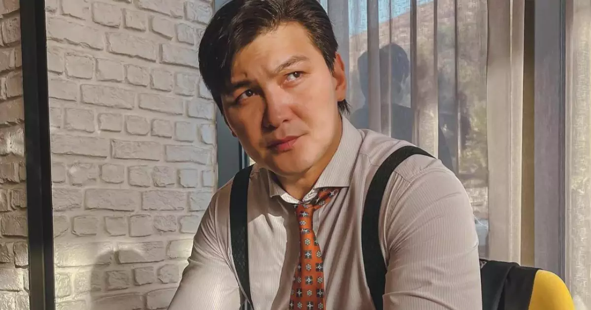 «Төсегімнің басынан инелер шықты»: Жігер Ауыпбаев өзін өлтірмек болған
