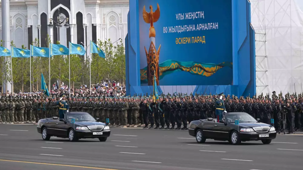 Астанада Жеңістің 80 жылдығына арналған әскери парад өтті