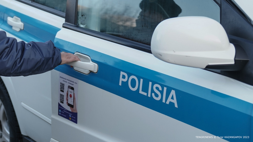 Грузовик и пассажирский автобус попали в ДТП в Актюбинской области