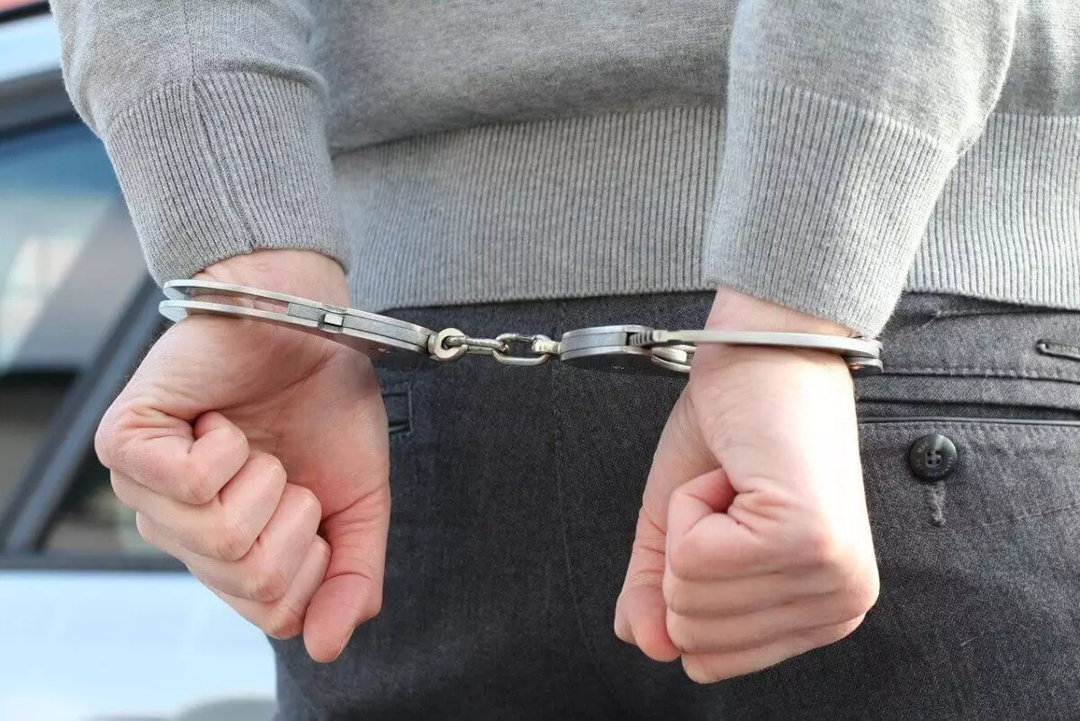 Подозреваемого в мошенничестве казахстанца экстрадировали из Польши